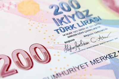 Bir Kötü Yola Düşürülme Sergüzeşti:14 Yıllık Ömründe 200 TL’lik  Banknot!